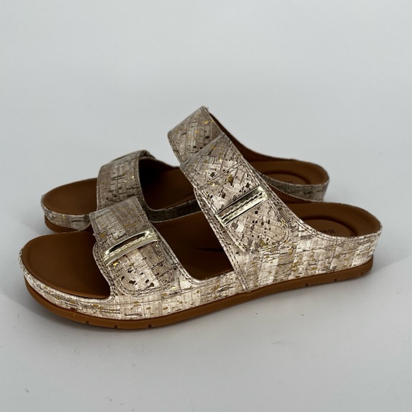 Baretraps Wisteria Slide Sandals Cream Cork Textured Comfort - Size 6.5 - Picture 2 of 13